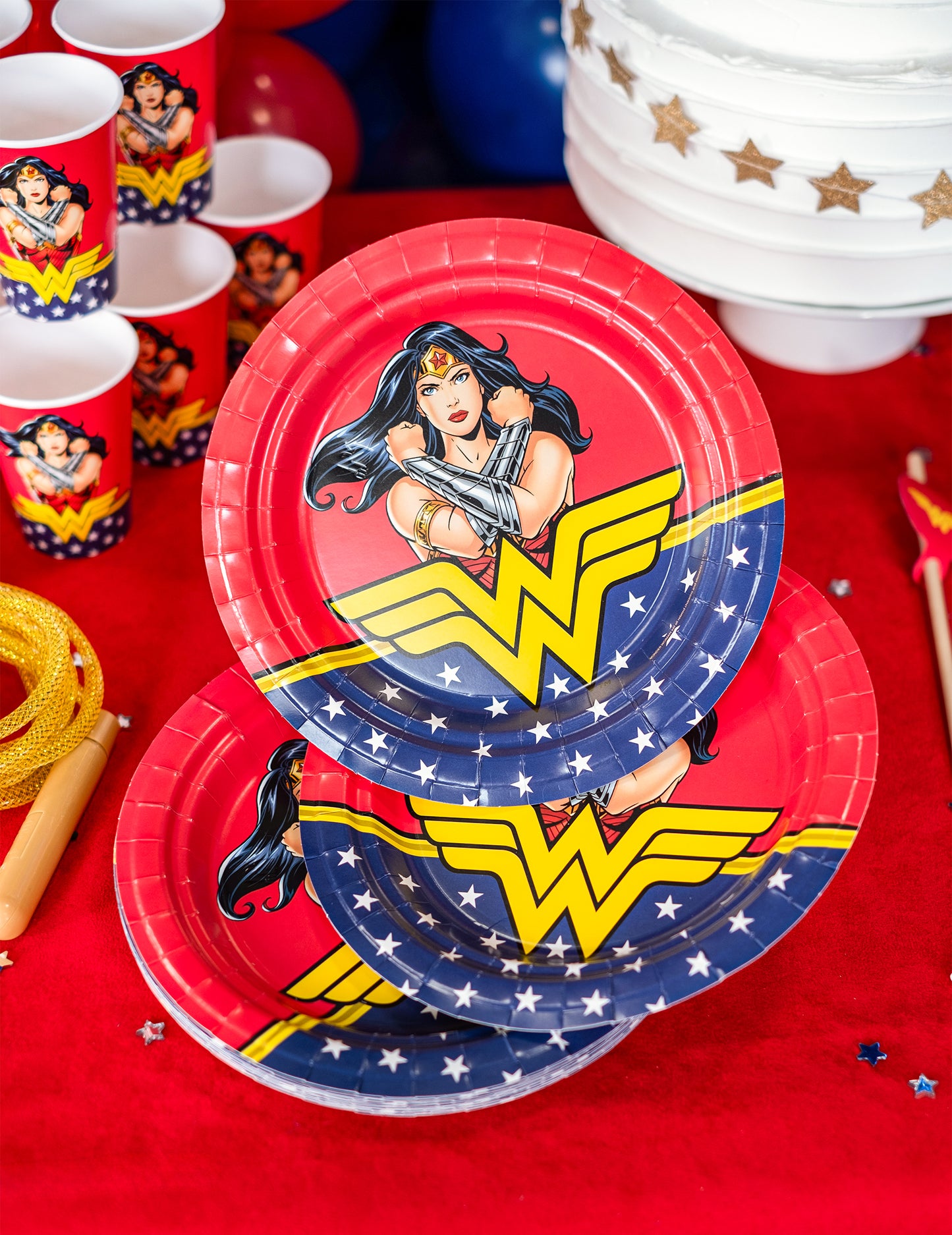 8 FSC Wonder Woman 23 cm картонени табели