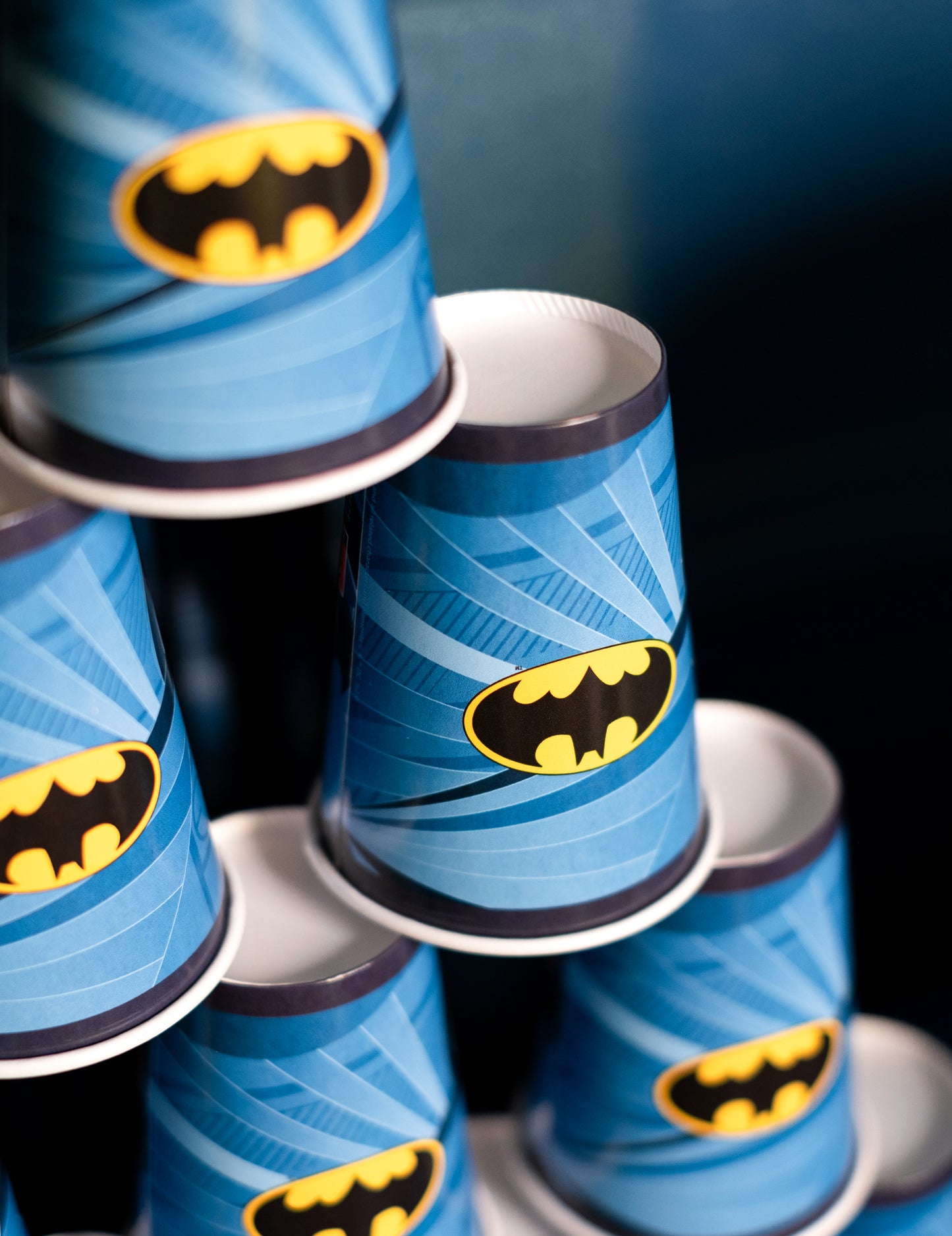 8 Carton Cups FSC Batman 210 ml